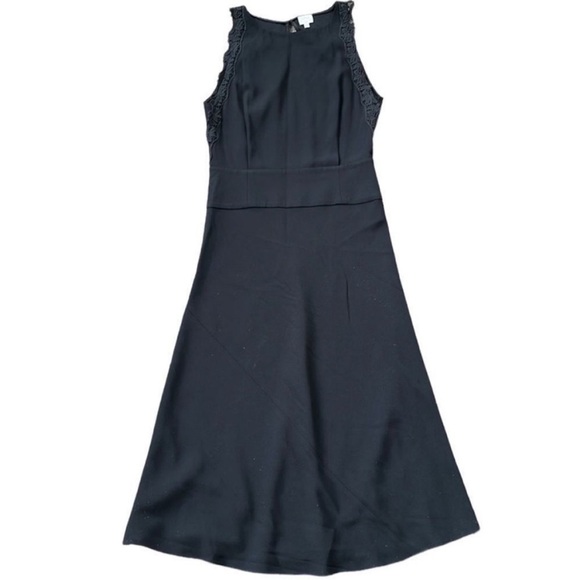 Wilfred Dresses & Skirts - EUC Wilfred / Aritzia Black A-Line Dress Size 2